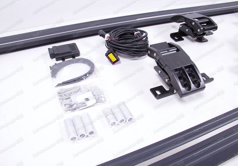   AMG  Mercedes G-klass (W 463) (4)  -999