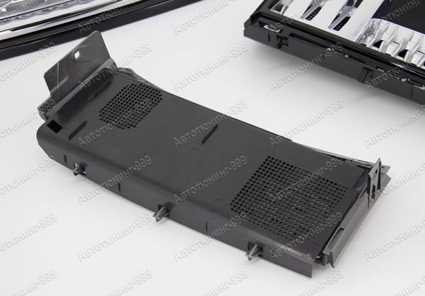      Land Rover /   Range Rover 2002 / 5 / autotuning999.ru