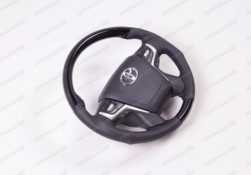    Toyota Land Cruiser 200 (2016)  (3)  -999