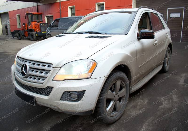   Mercedes M-klass (W 164)  (4)  -999