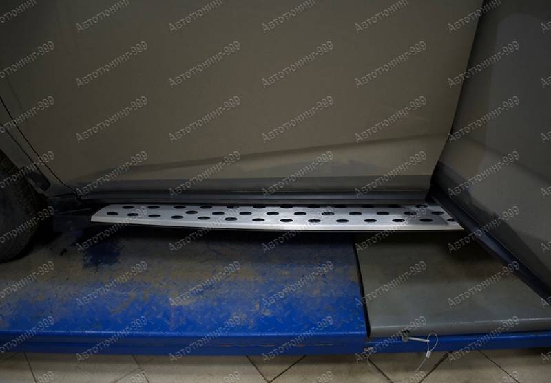   Lexus NX c 2014-. (9)  -999