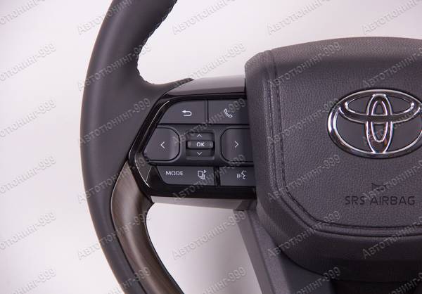  Toyota /  Land Cruiser 200 2016 / 4 / autotuning999.ru