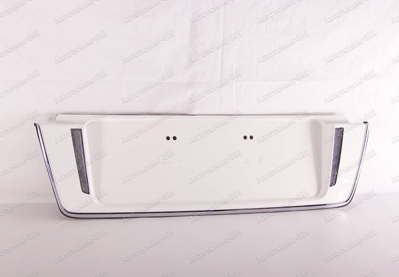     Lexus LX superior white (2)  -999