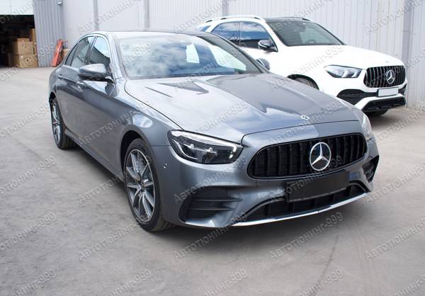      Mercedes-Benz / - E-klass (W213) 2020 / 14 / autotuning999.ru