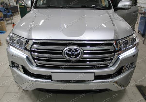  Toyota /  Land Cruiser 200 2012 / 5 / autotuning999.ru