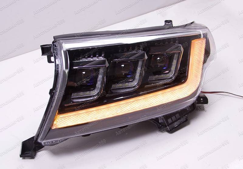  Toyota Land Cruiser 200  Toyota Land Cruiser 300 (4)  -999