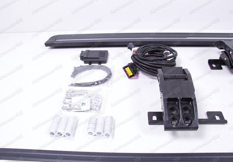   Mercedes Benz  Mercedes G-klass (W 463)  (4)  -999